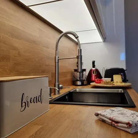 Luxe Apartment *